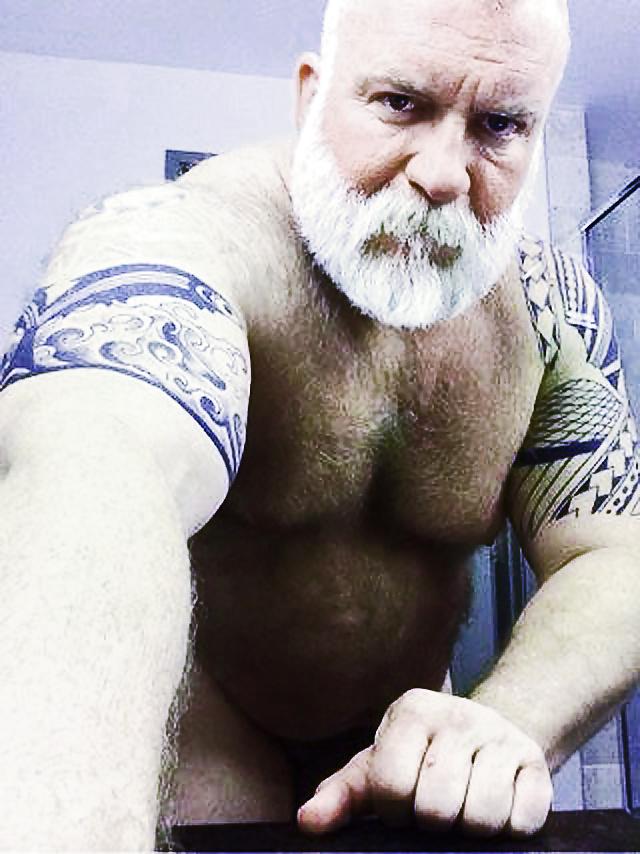 25P Fantasy santas