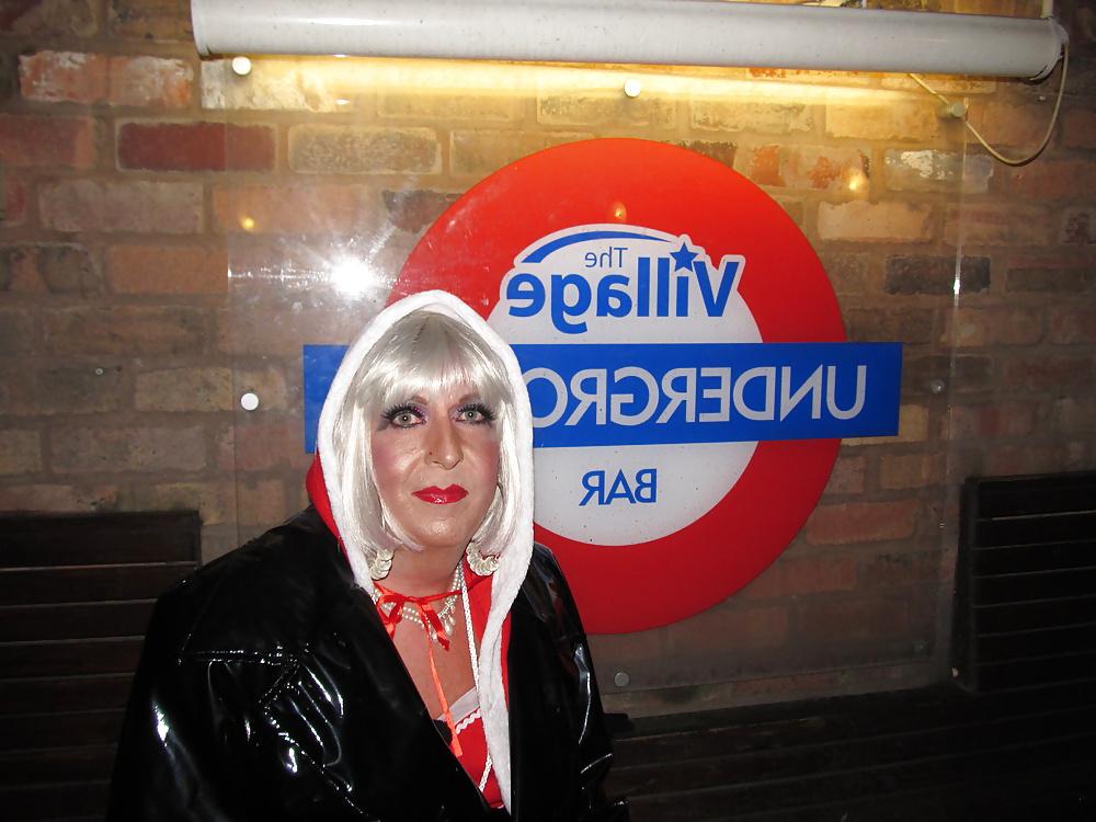 10P Mistress Christmas & Katrina on a night out up Birmingham!