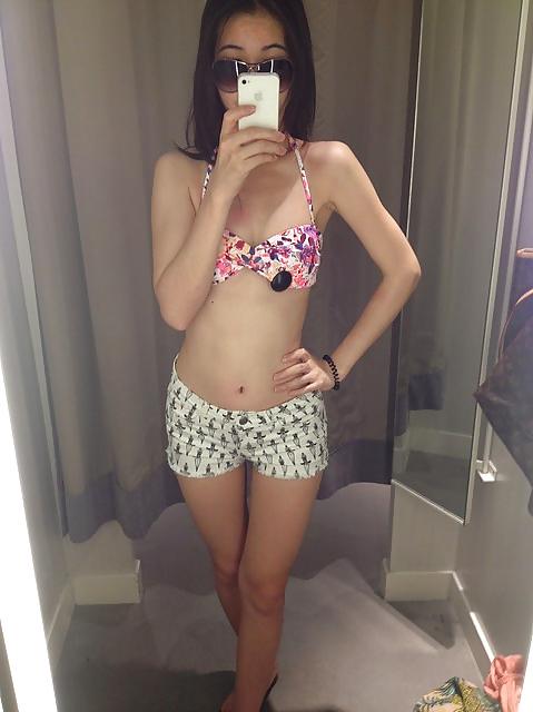 8P Chinese girl nude in public