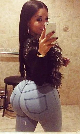 18P Them Jeans So Tight Vol. 3