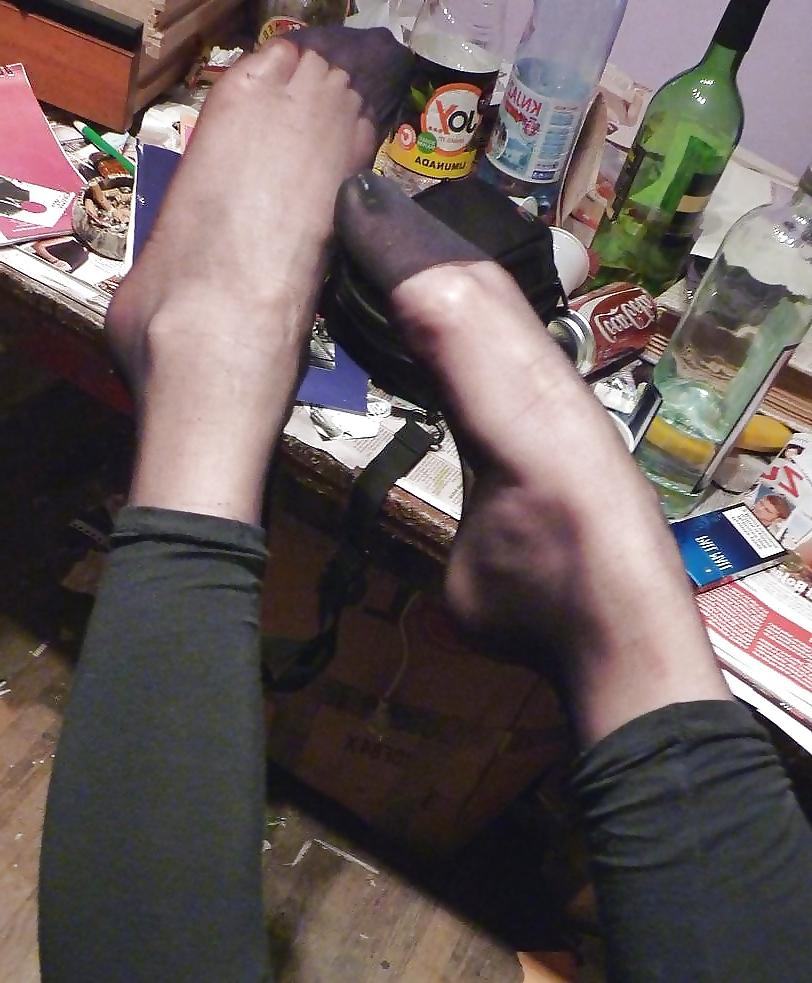 25P Serbian girl and her pantyhose fantasy