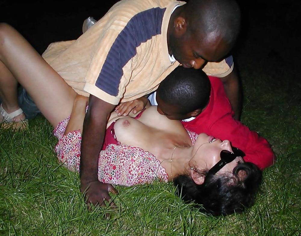 10P Outdoor Sluts