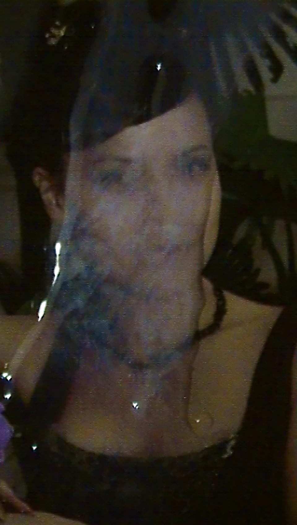 25P Cum on mistress Larisa