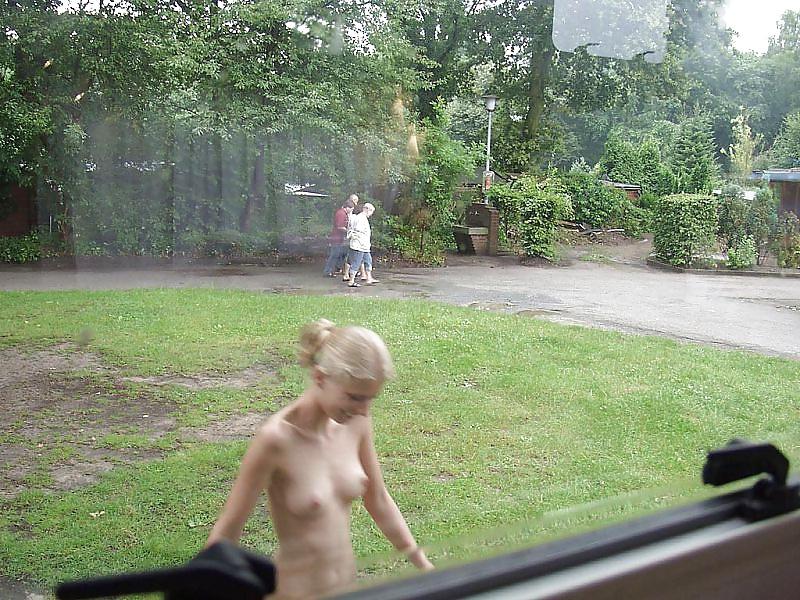 25P Luci K public naked