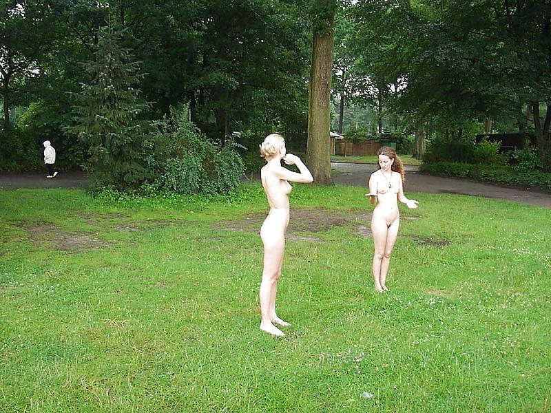 25P Luci K public naked