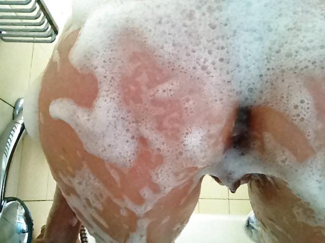 25P Bathing shaving