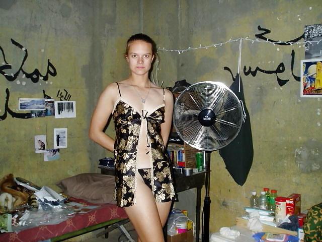 11P Army  Girl In Iraq