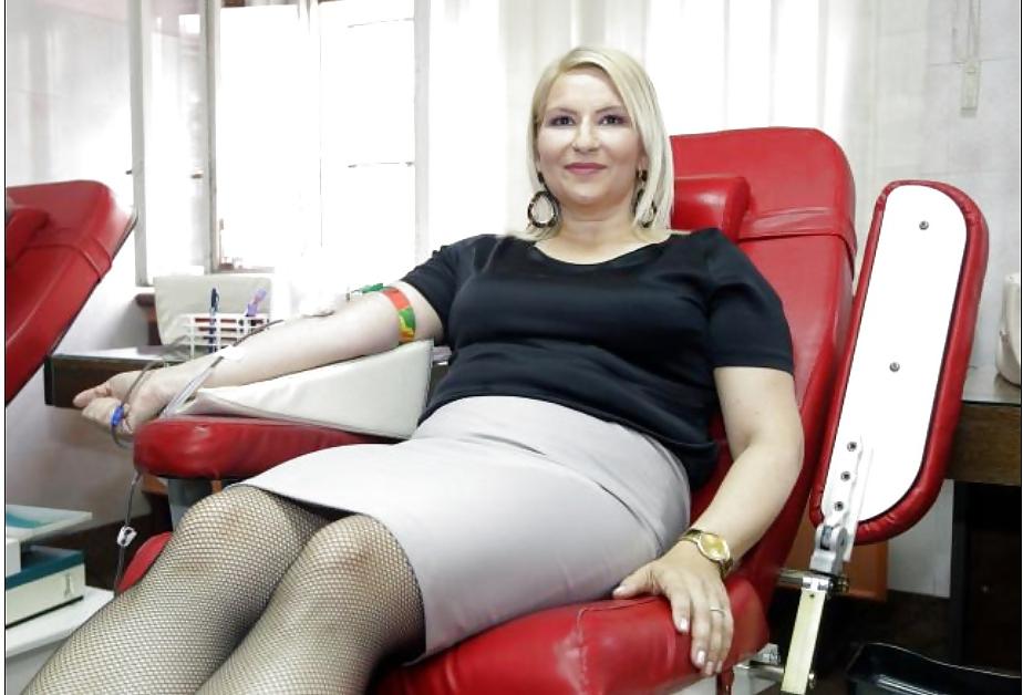 25P Love jerking off to conservative Zorana Mihajlovic