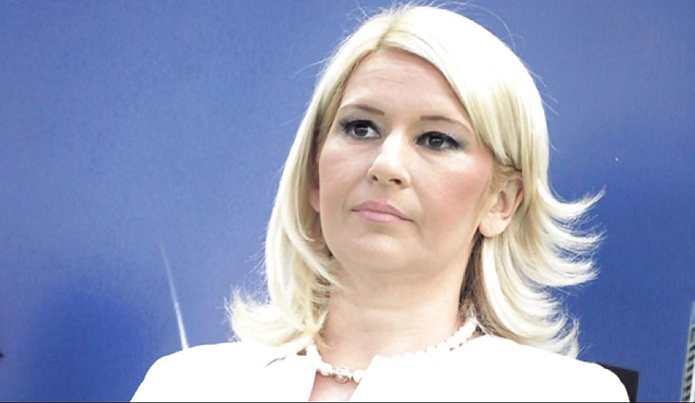 25P Love jerking off to conservative Zorana Mihajlovic
