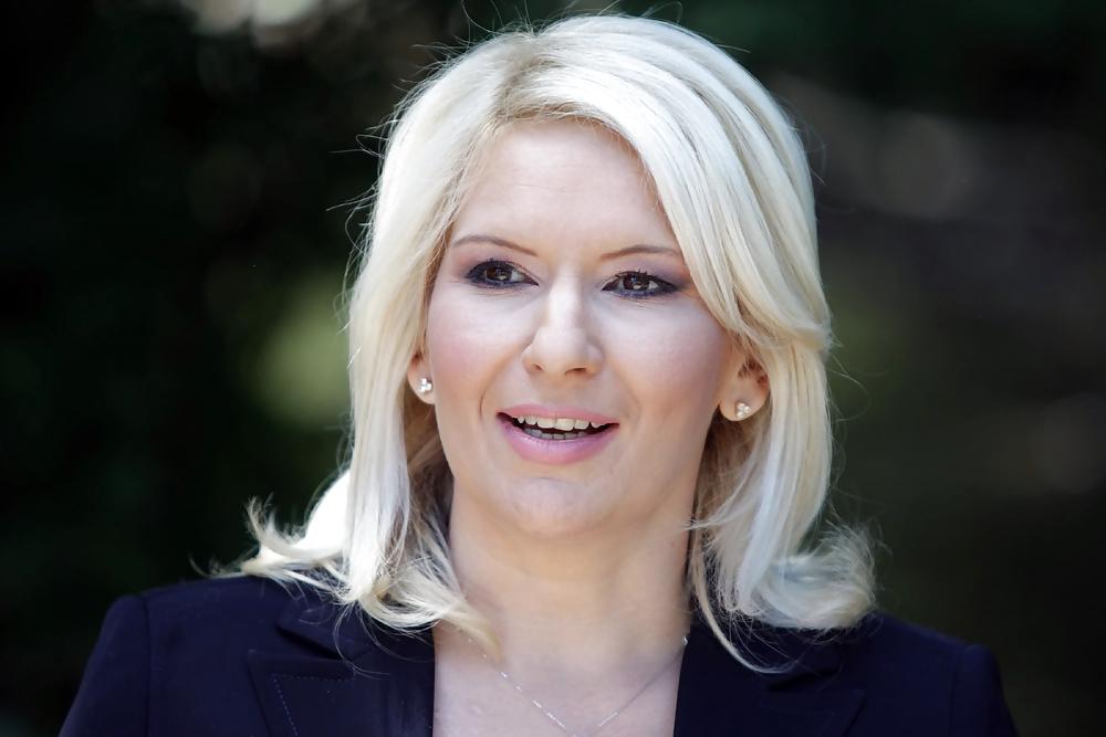 25P Love jerking off to conservative Zorana Mihajlovic