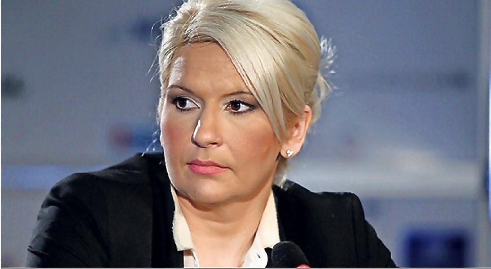 25P Love jerking off to conservative Zorana Mihajlovic