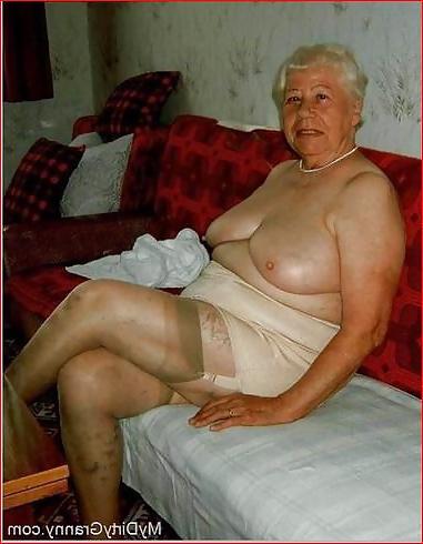 15P Sexy fat granny