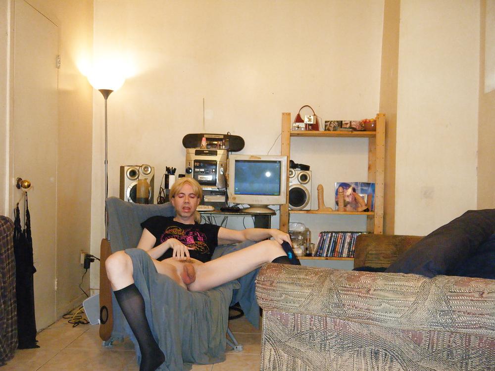 10P Mega hot tranny in tight jean mini skirt