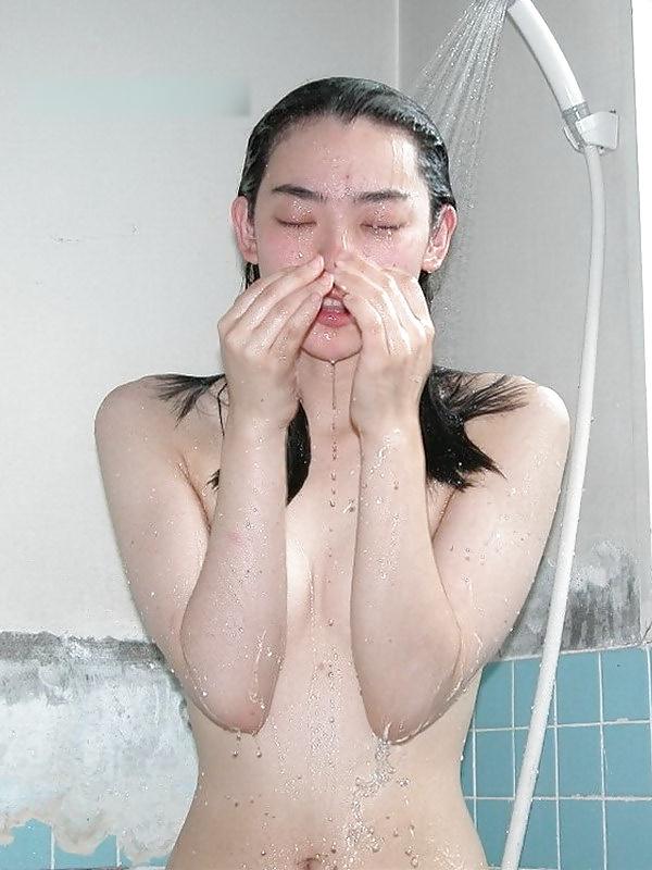 18P SYT Bathing