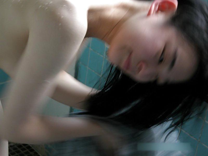 18P SYT Bathing