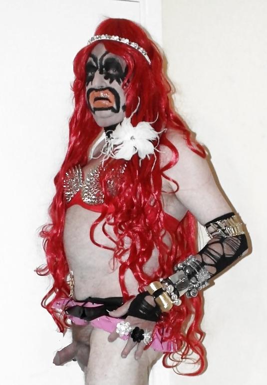10P Red haired tranny slut