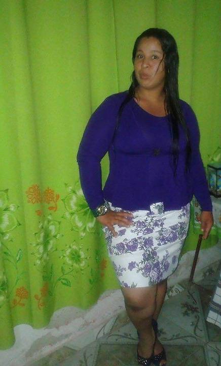 25P Brazilian Religious Women - (Protestants #6)
