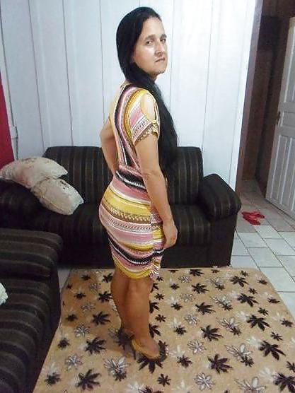 25P Brazilian Religious Women - (Protestants #6)