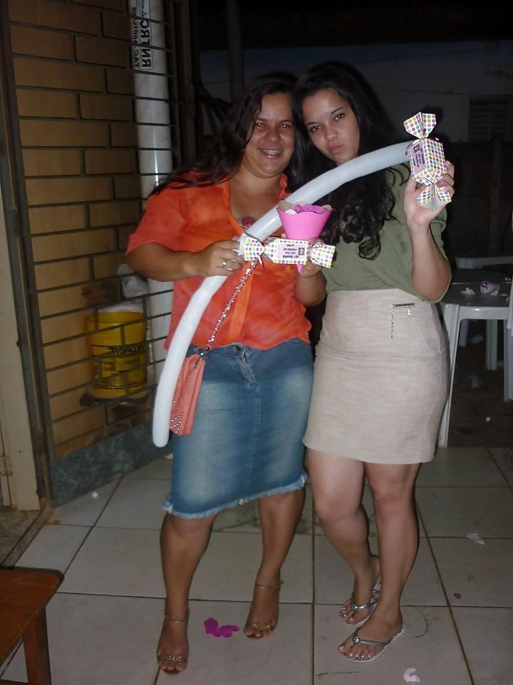 25P Brazilian Religious Women - (Protestants # 7)