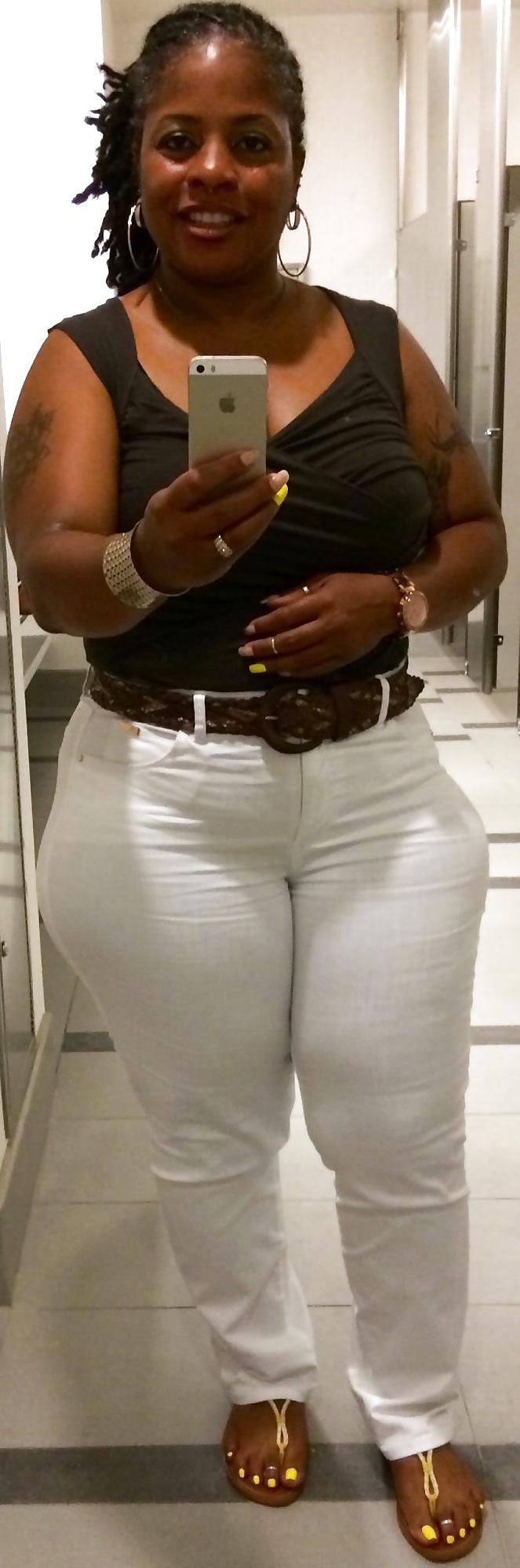 25P Curvy Women 