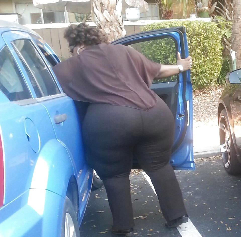 25P Curvy Women 