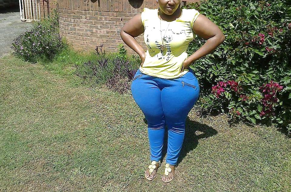 25P Curvy Women 