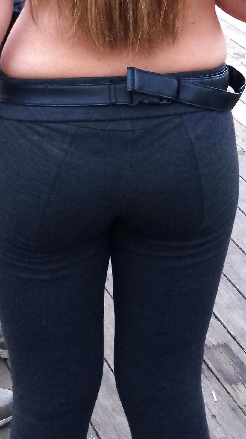 15P Nice candid girl jeans et leggings
