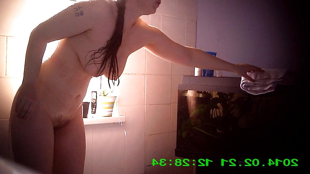17P Bathroom Screenshots