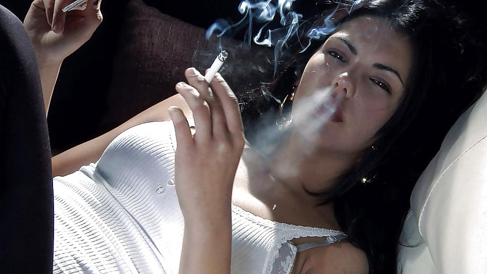 20P Glamour Smoking
