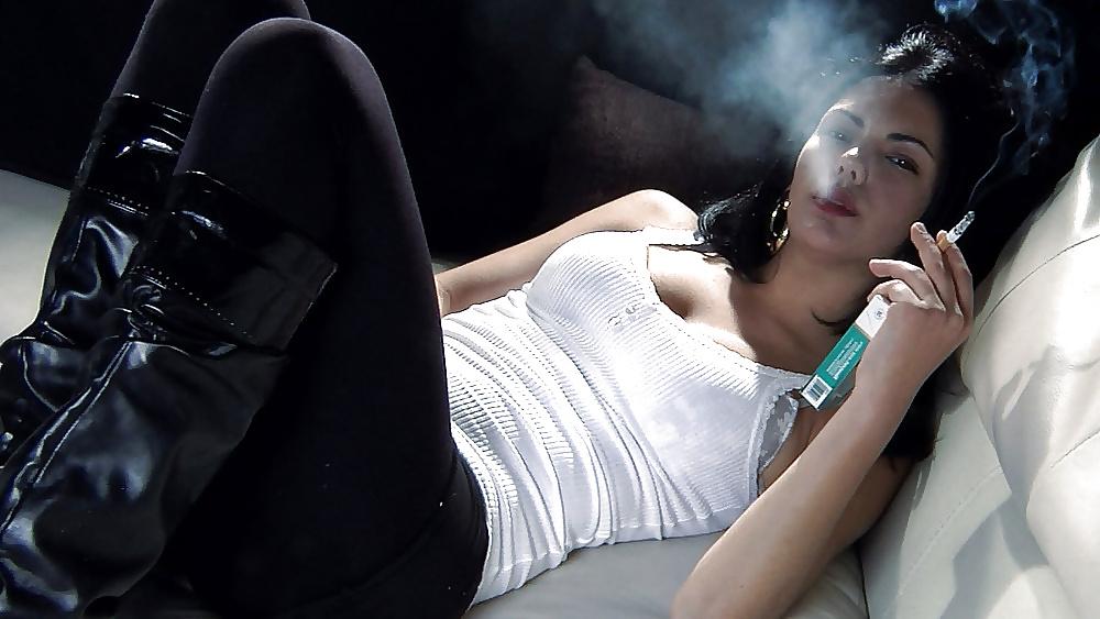 20P Glamour Smoking