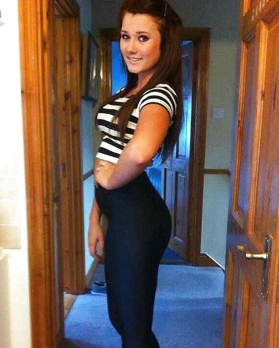25P Sluts in Tight Pants 18