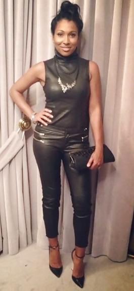 25P Sluts in Tight Pants 18