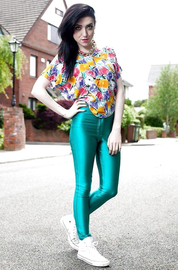 25P Sluts in Tight Pants 18