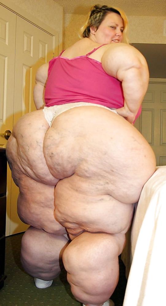 25P Fat asses 21