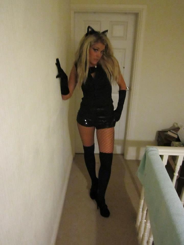 8P Lucy chav uk slut barbie bimbo