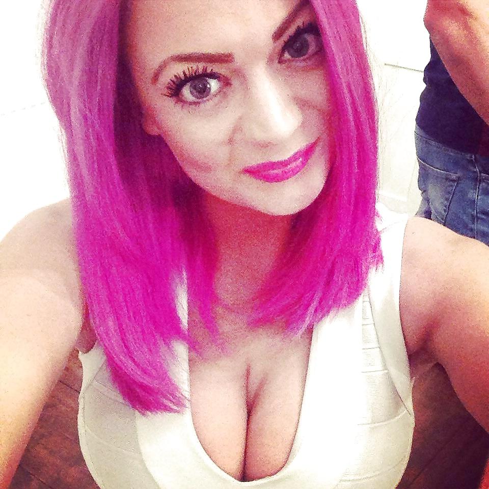 16P Kirsty barbie bimbo chav slut big tits