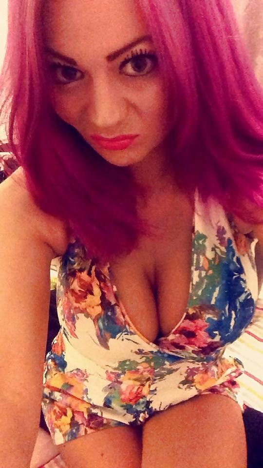 16P Kirsty barbie bimbo chav slut big tits
