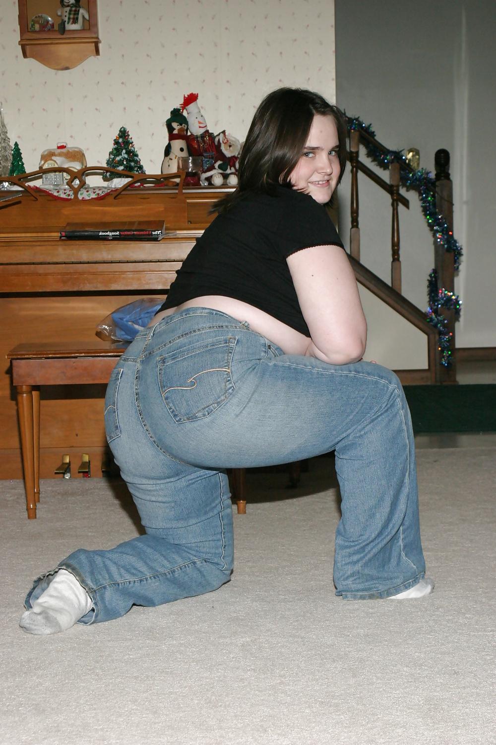 25P Kaylee on jeans- stripping.