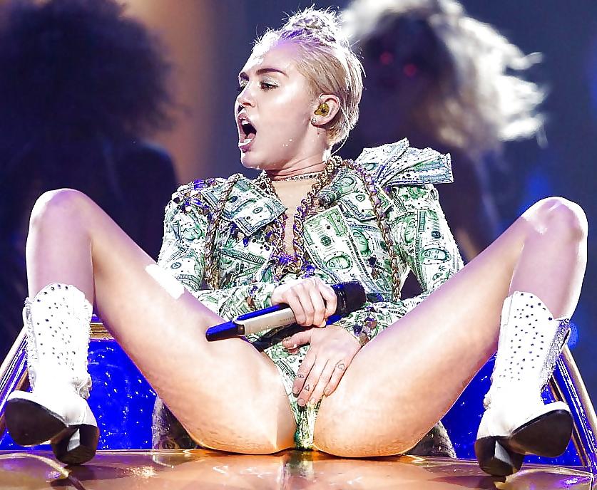 20P What Is Your MILEY CYRUS Fuck Fantasy?