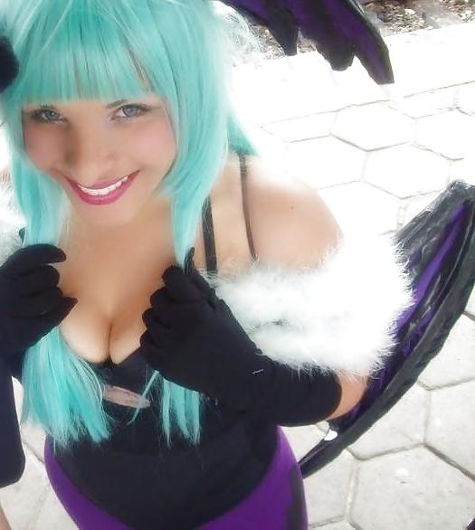 21P Cosplay Morrigan Anime