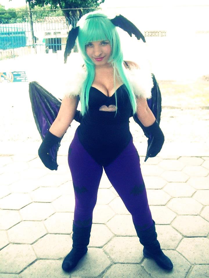 21P Cosplay Morrigan Anime