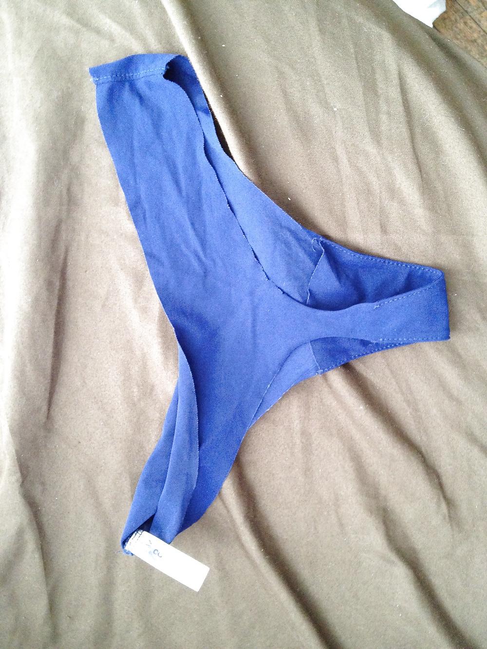 25P Thongs (in order from video)