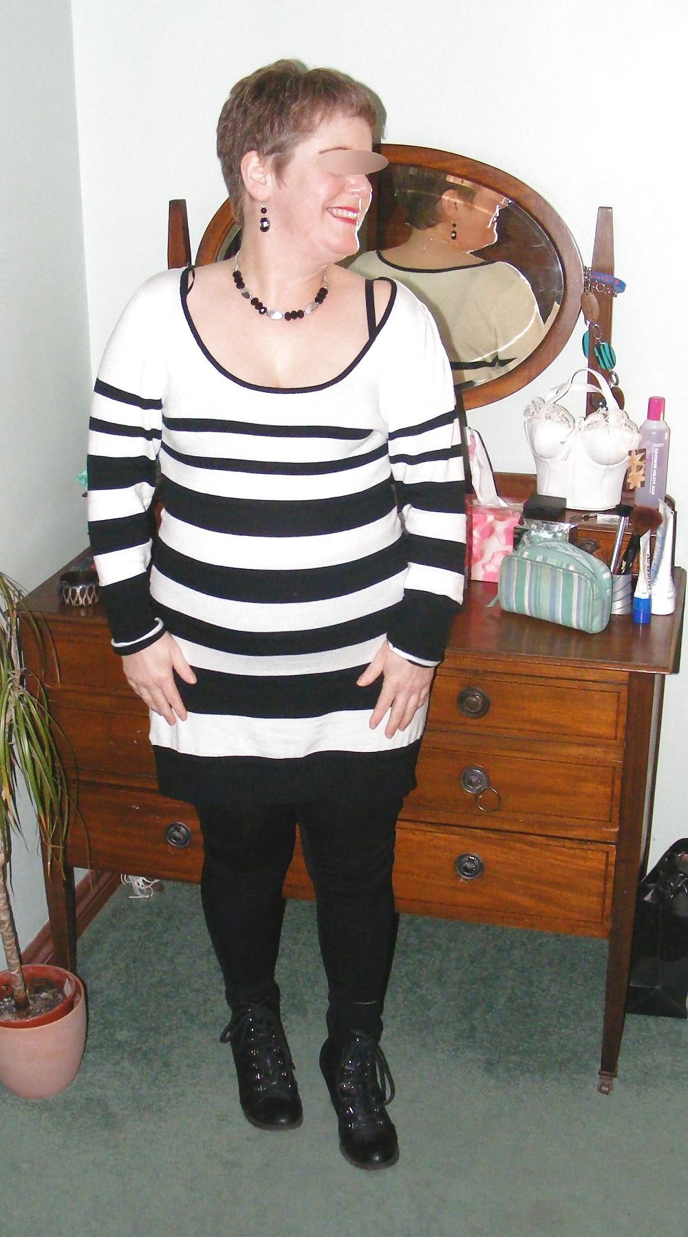 25P Slut in leggings and thong gets caned