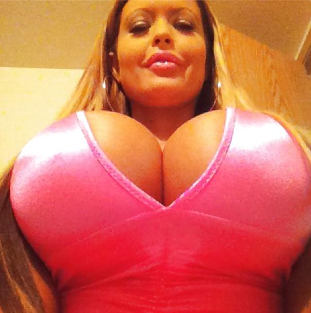 10P Bimbo Tiffany