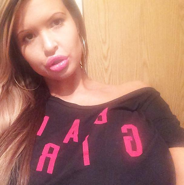10P Bimbo Tiffany