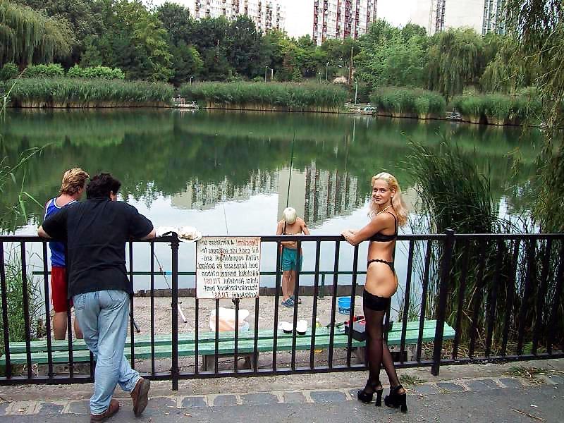 19P Public Nudes - Carmen