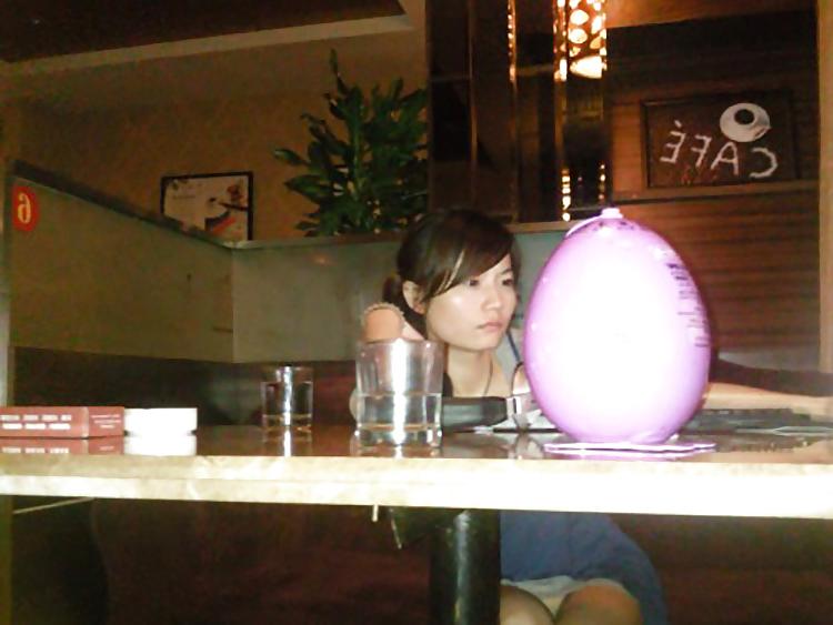 9P Chinese teen flashing in public
