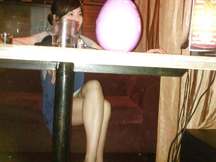 9P Chinese teen flashing in public