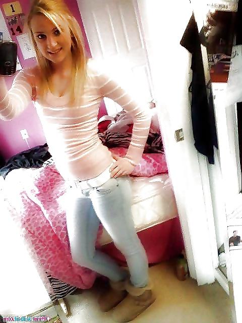 25P Hot asses in tight jeans