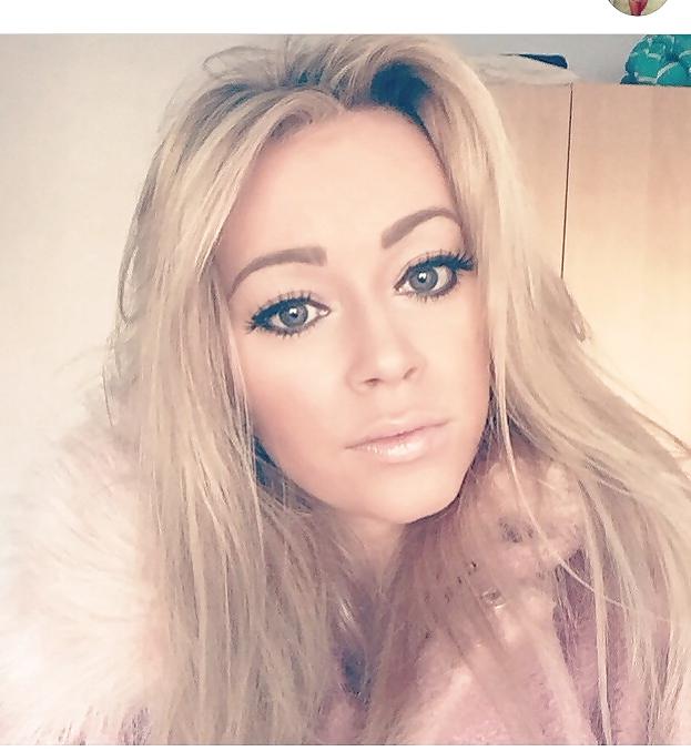 25P New uk bimbo chav pics of zoe